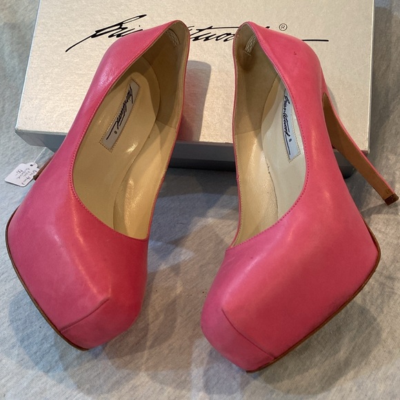 Brian Atwood “Maniac” Barbie Pink nubuck leather platform pumps rounded toe 37.5 - Picture 10 of 15